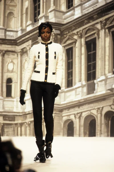 Look 72